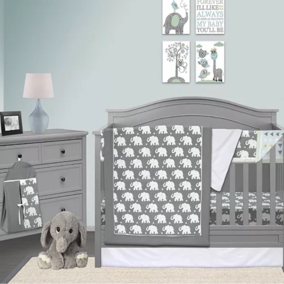 Pam Grace Other - Elephant 6 Piece Crib Bedding Set